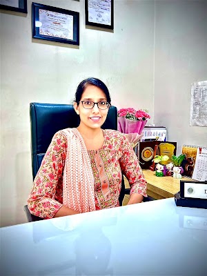 Dr Surbhi Saini - Image 3