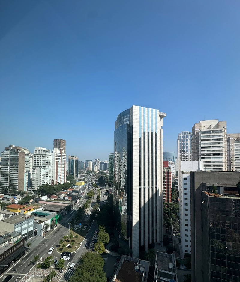 Foto de Dr. Lucas Trindade Cantú Ribeiro - Cardiologista e Clínica Médica