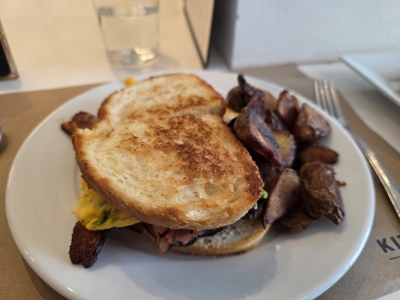 Kitchen No. 324 photo 3