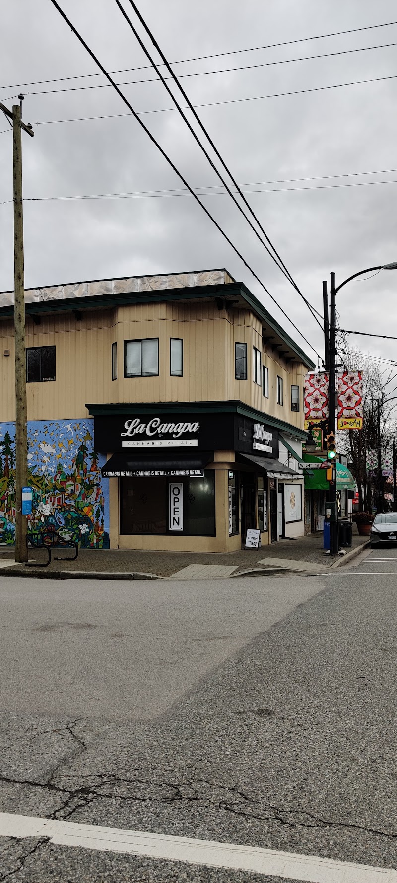 La Canapa Cannabis shop