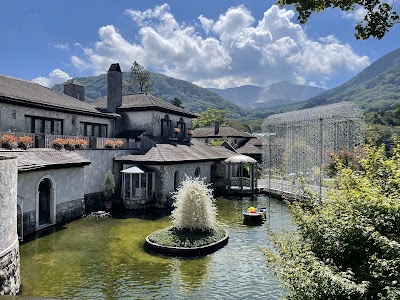 Hakone Venetian Glass Museum - 1