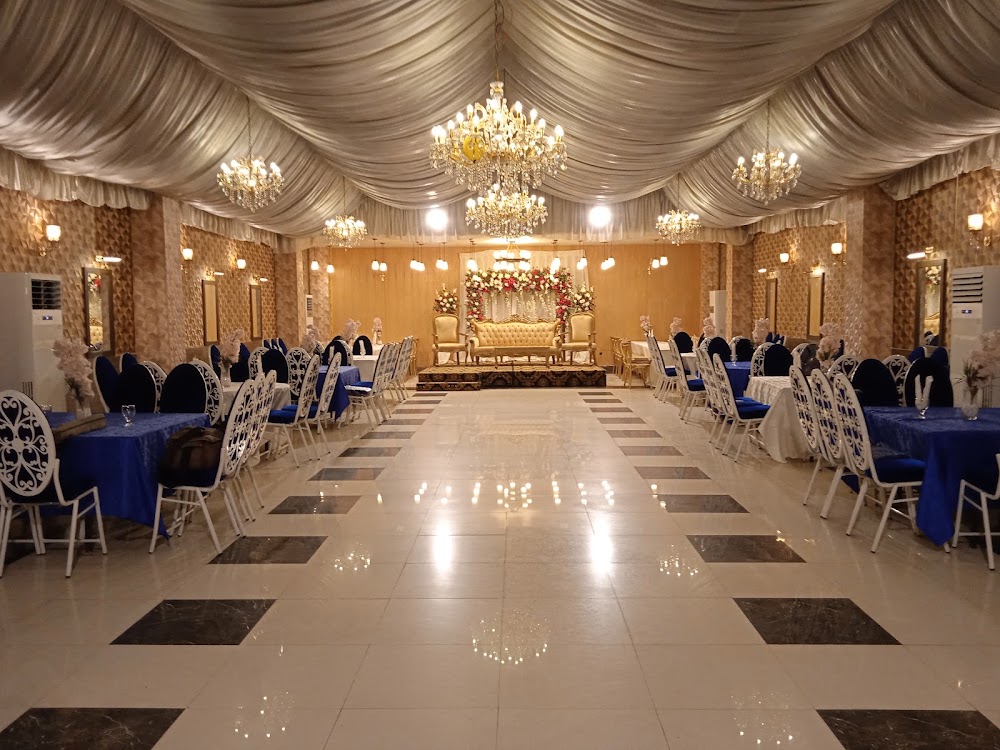 Largesse Banquet Hall wedding venue photo 2