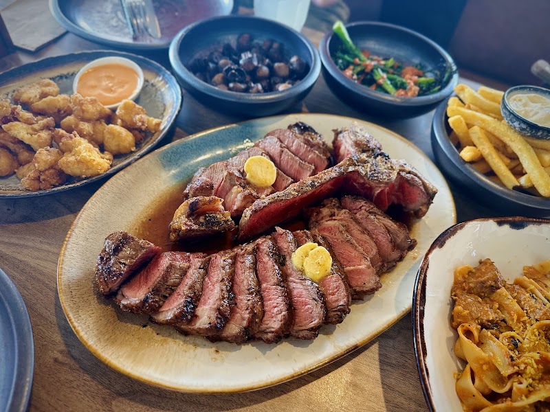 Tbone Coombs photo 3