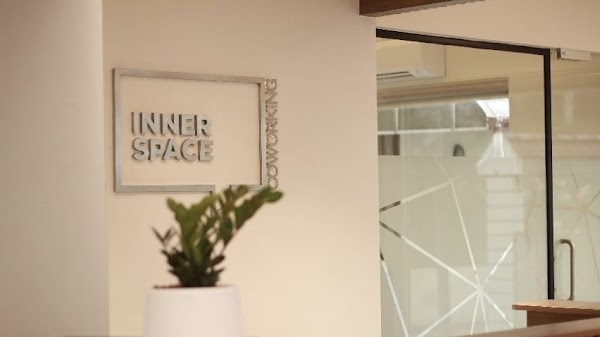 Innerspace Coworking ( ഇന്നർ സ്പേസ് കോ വർക്കിംഗ് )