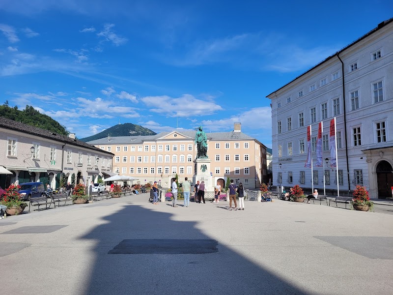 Mozartplatz: что важно знать перед визитом