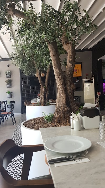 Güret Izgara Salonu - Restoran