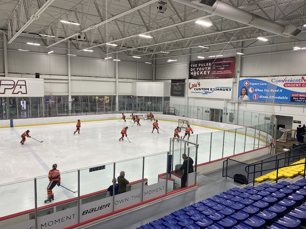 The Rinks at Exeter exterior — Exeter, United States
