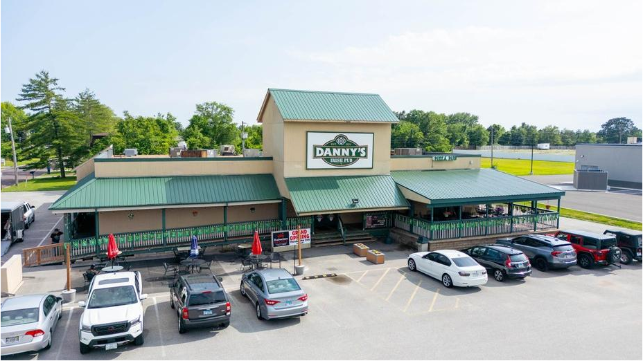Danny's Irish Pub and Banquet Center photo 3