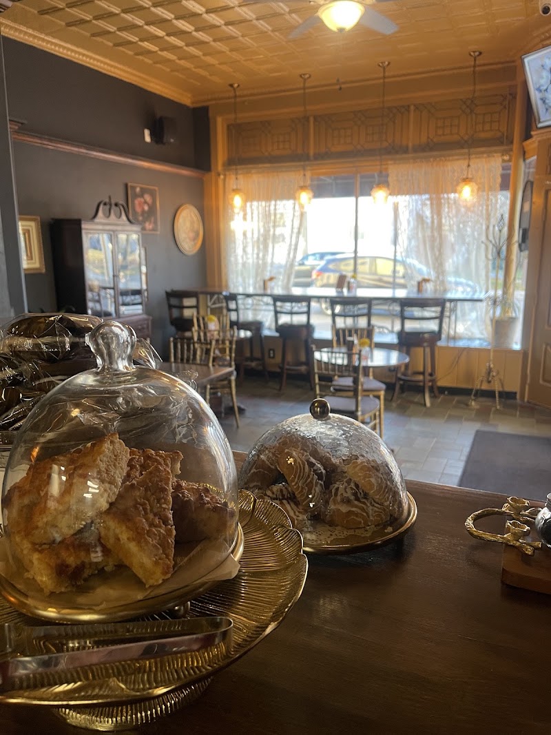Honey Cup Cafe & Tearoom photo 2