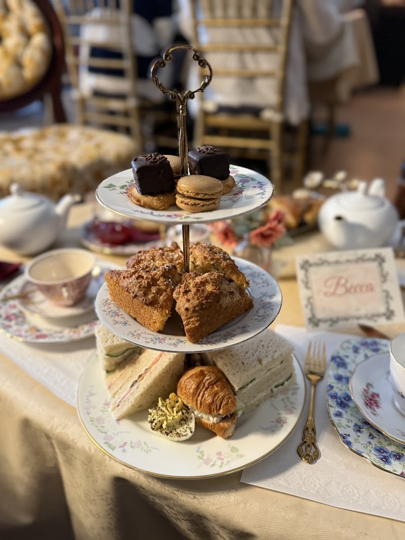 Honey Cup Cafe & Tearoom photo 4
