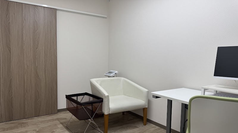 秋山クリニックの外観