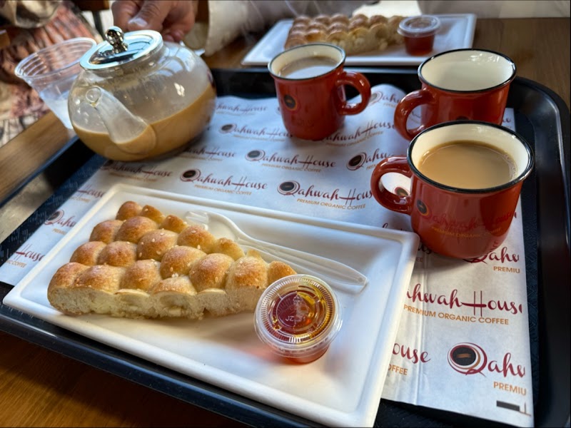 Qahwah House - Oak Creek / Milwaukee photo 2