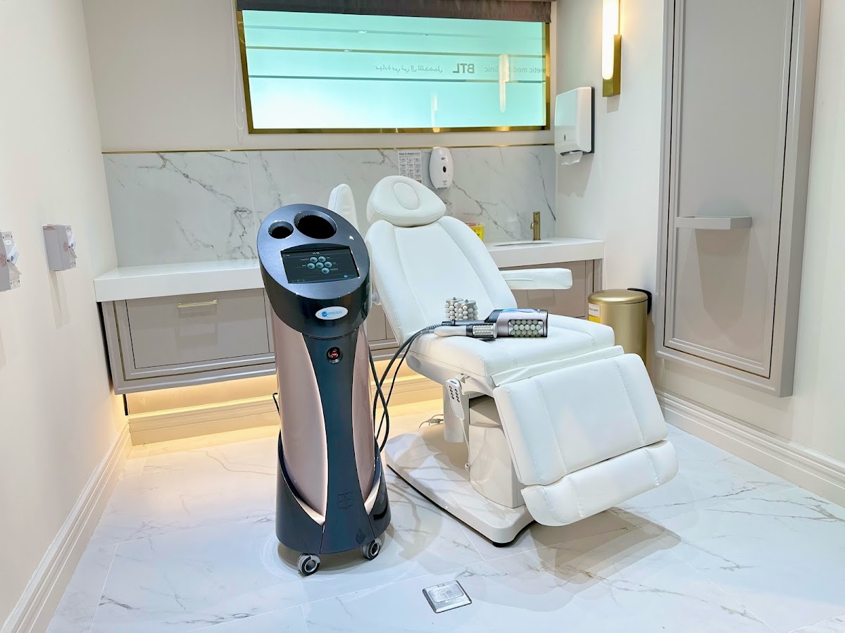 EL’cosmo Aesthetic Medical Clinic 2