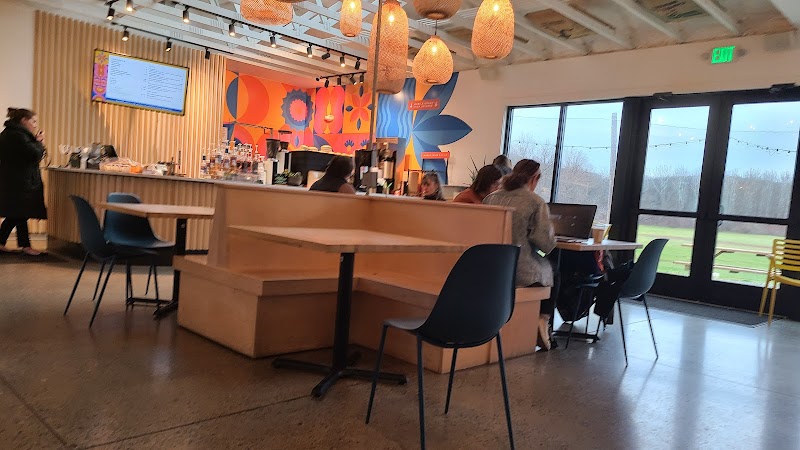 Batch Coffee photo 3