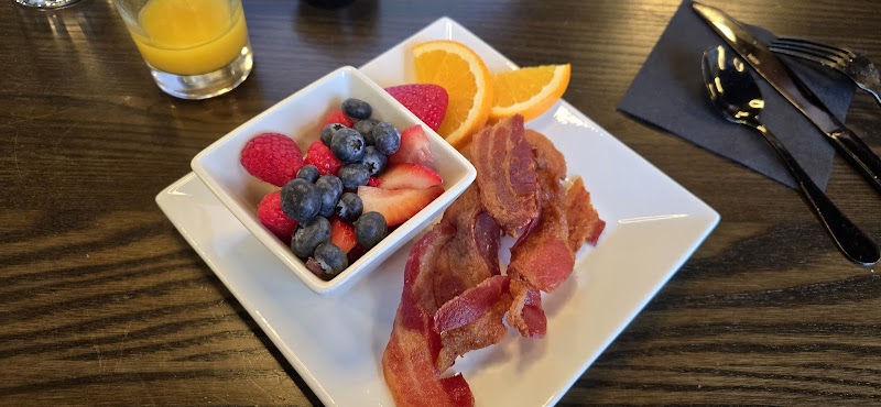 Uncle Mike's Food Emporium photo 2