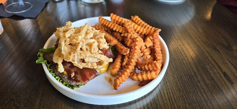 Uncle Mike's Food Emporium photo 2