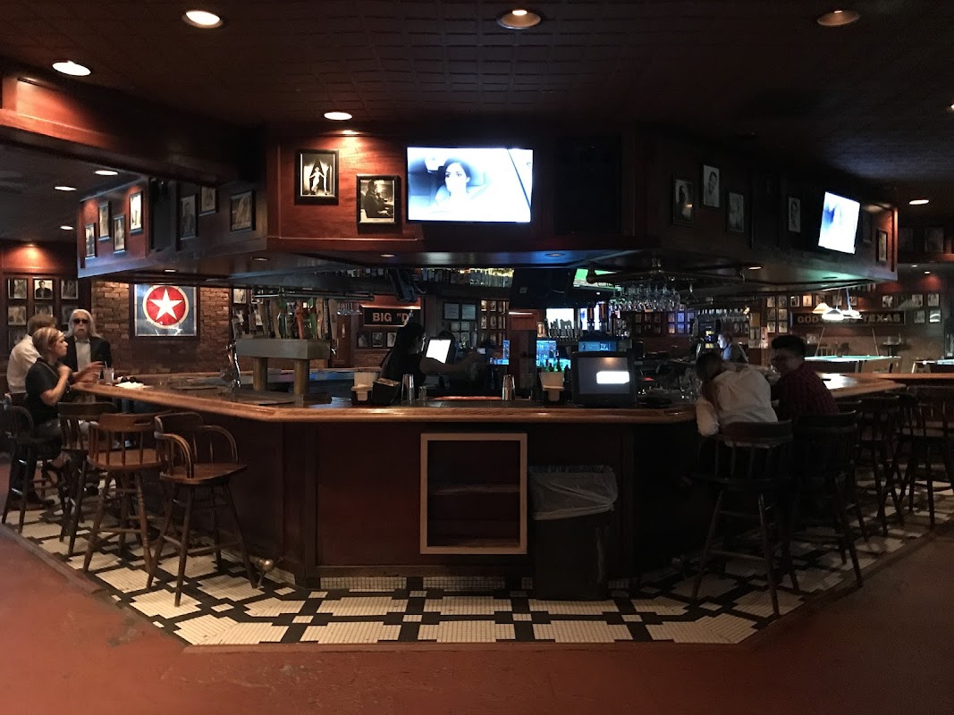 Logie's on Beltline
