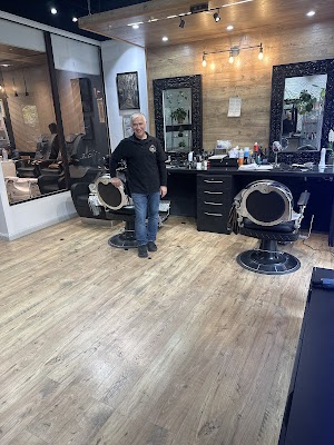 Eagles Nest Barbershop & Salon (Late Night, Walk-ins & Booking)