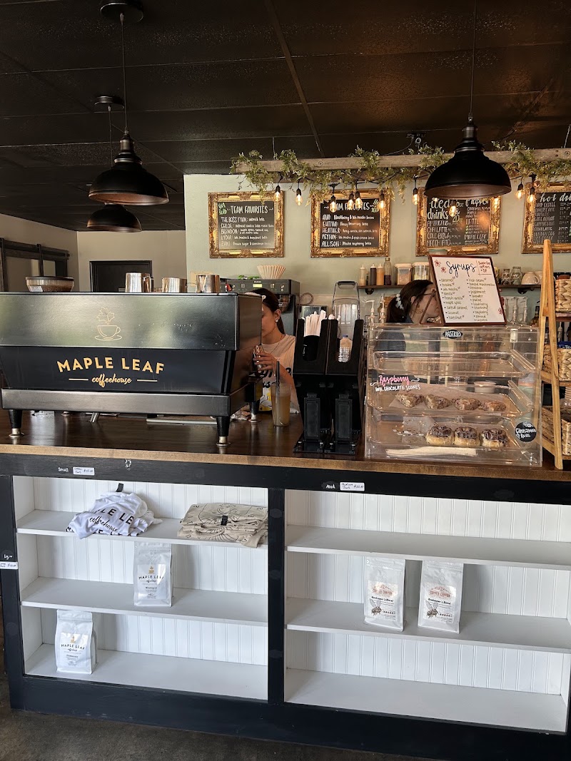 Maple Leaf Coffeehouse & Creperie photo 3