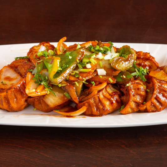 Photo by Everest Momo Station