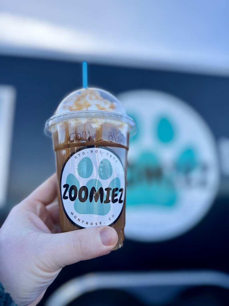 Zoomiez Beverage Hut photo 3