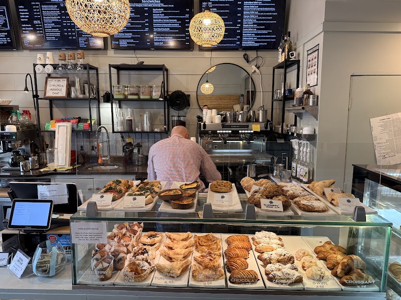 Picnic Café photo 3