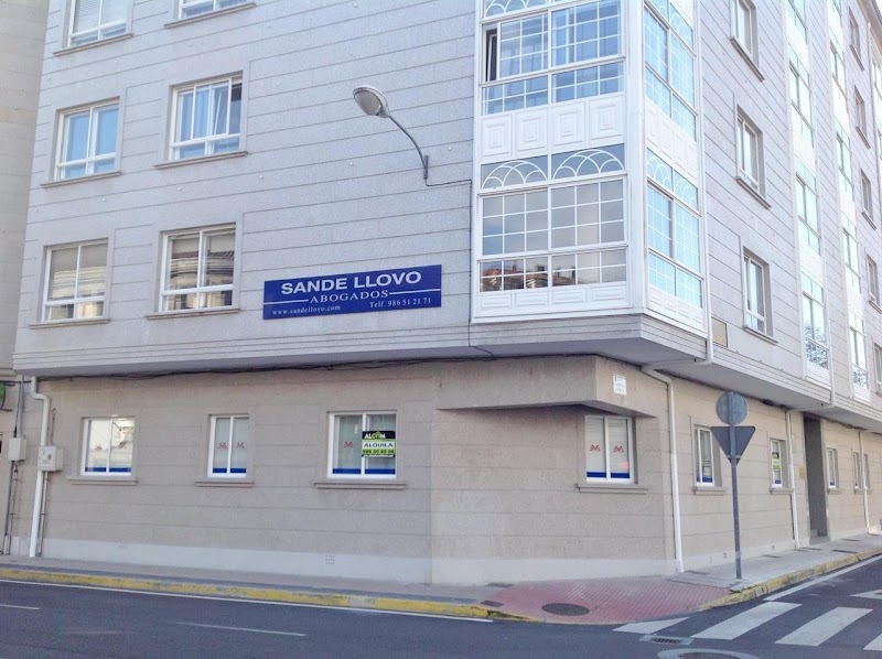 Sande Llovo Abogados photo 1