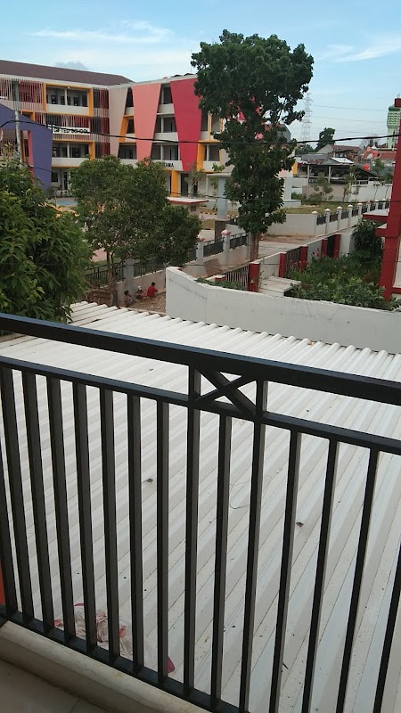 Kost Putri "Teras Jingga"