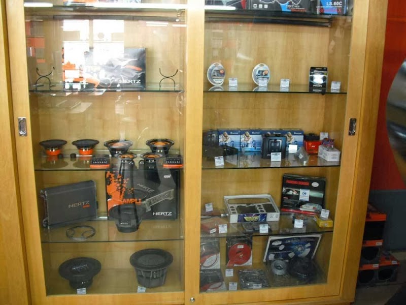 Foto de Furuta - Car Audio, Alarms and Accessories