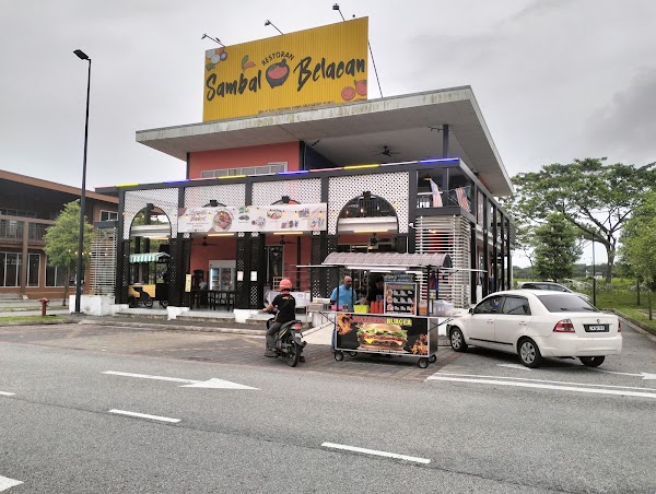 Tebing Bandar Dato' Onn - Photo 1