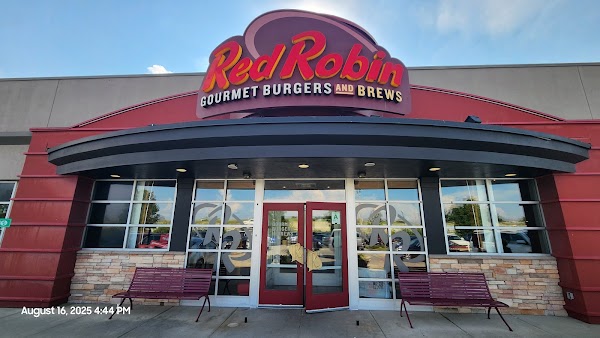 Photo by Raymond Pfand