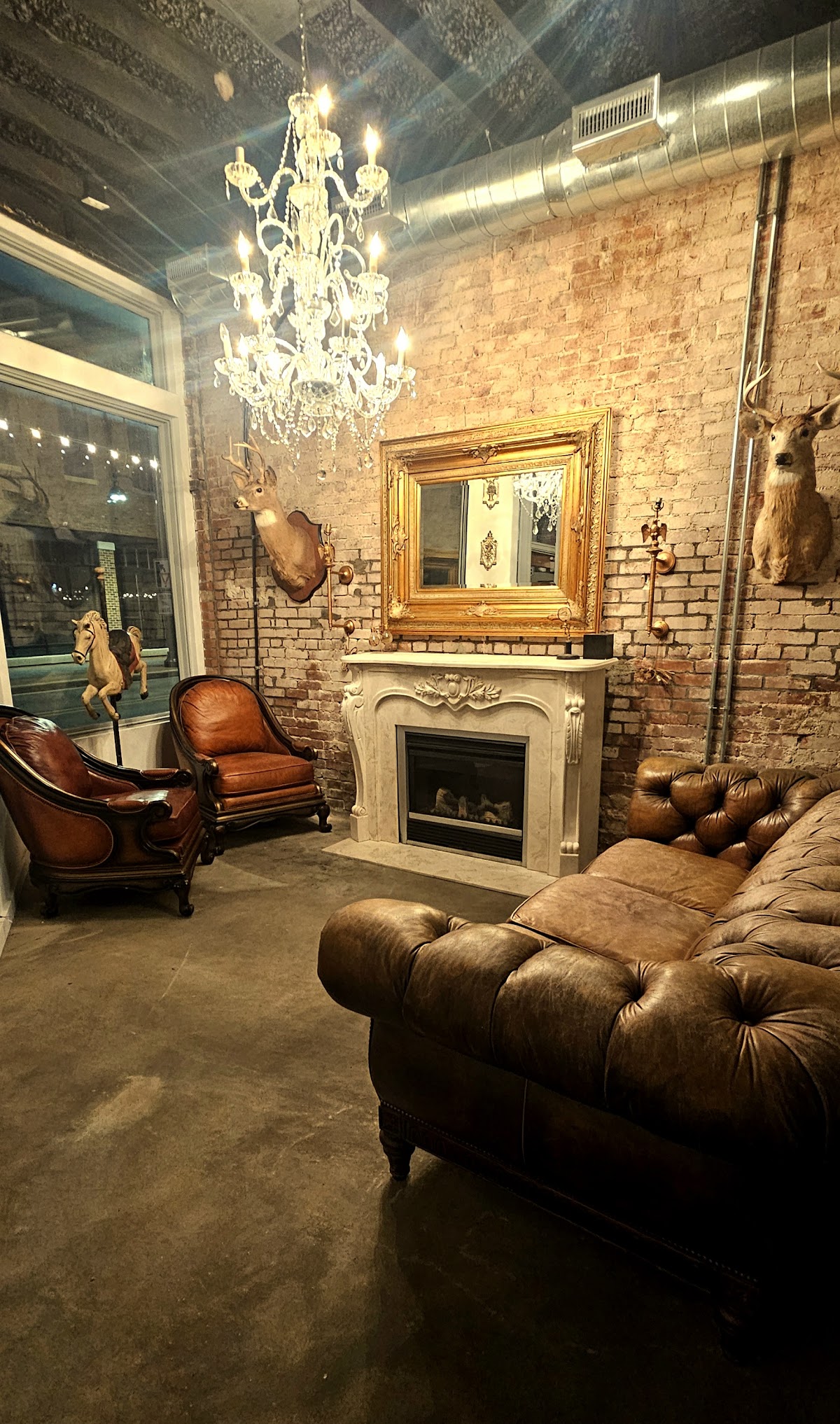 1905 Studios tattoo parlor in Greenwood, IN