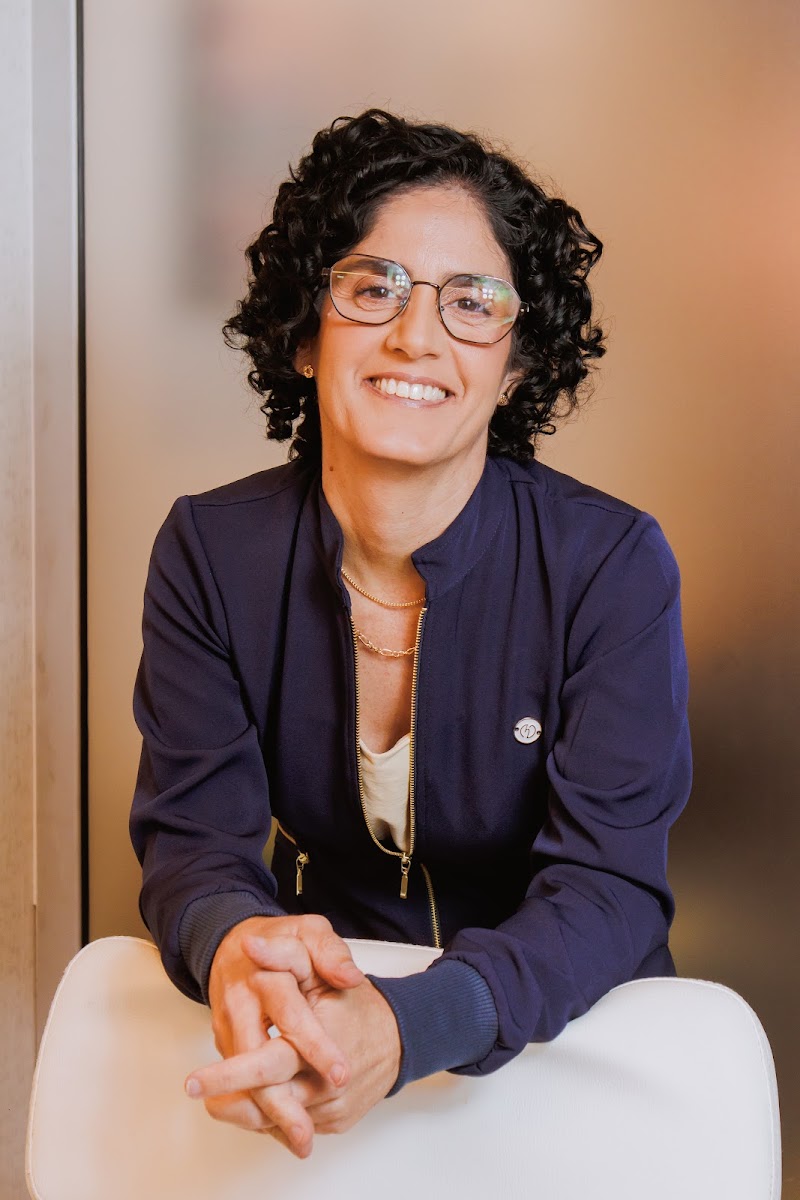 Dra. Aline Baratta - Ortodontia Fortaleza - foto 1