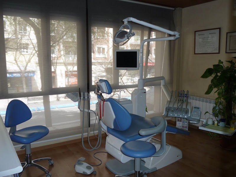 Dra. Silvia Casas Rosalia