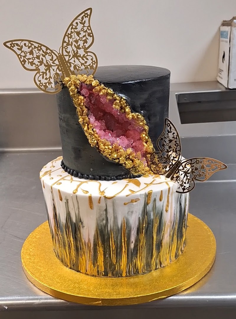 Julie Anne's Bakery & Cafe photo 2