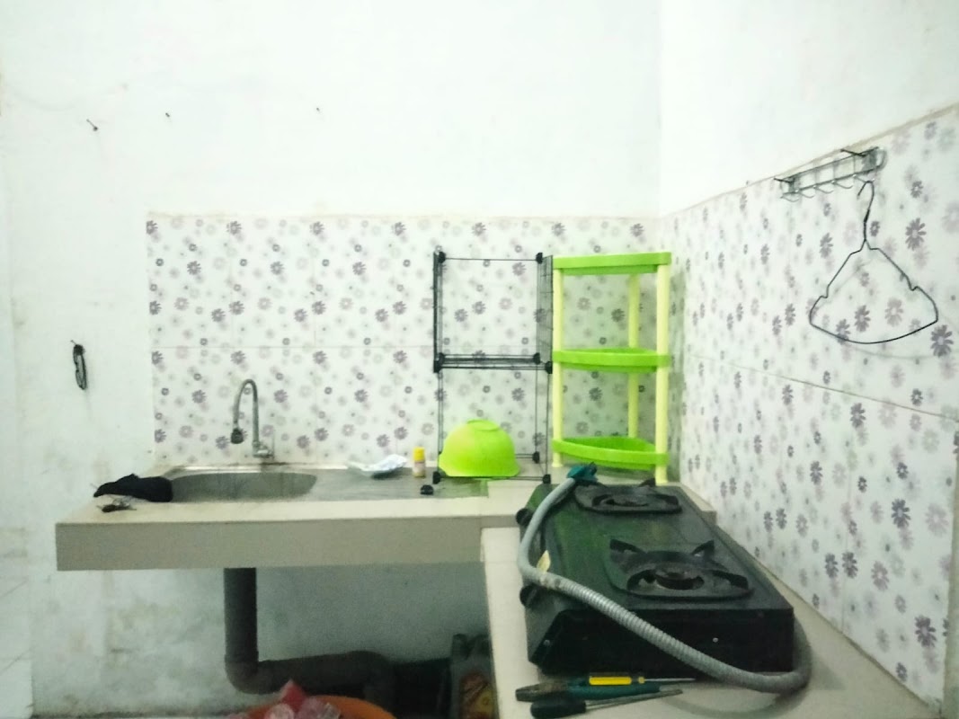 KOST zamzani