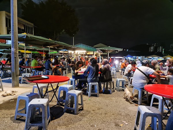 Mali's Corner Taman Bunga Raya