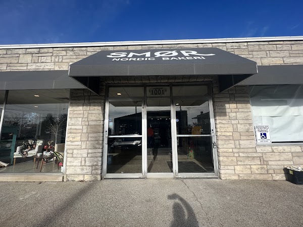 SMOR BAKERI AT OSKAR'S exterior