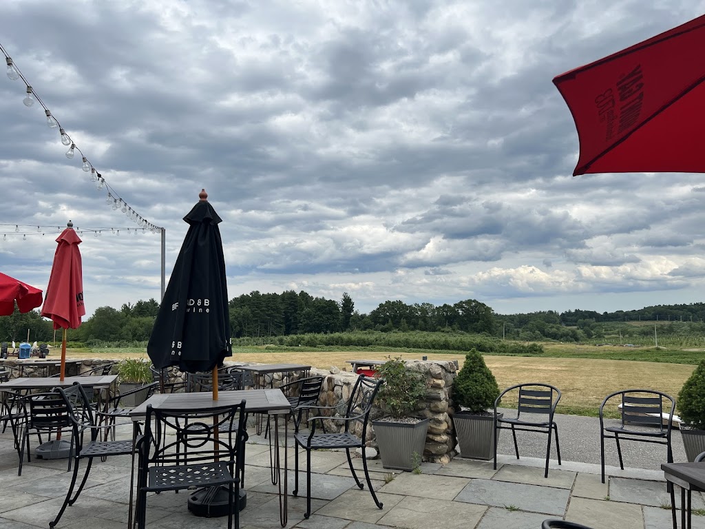 The Orchard Grille at Applecrest Farm