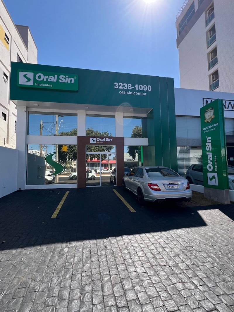Oral Sin Implantes Uberlândia