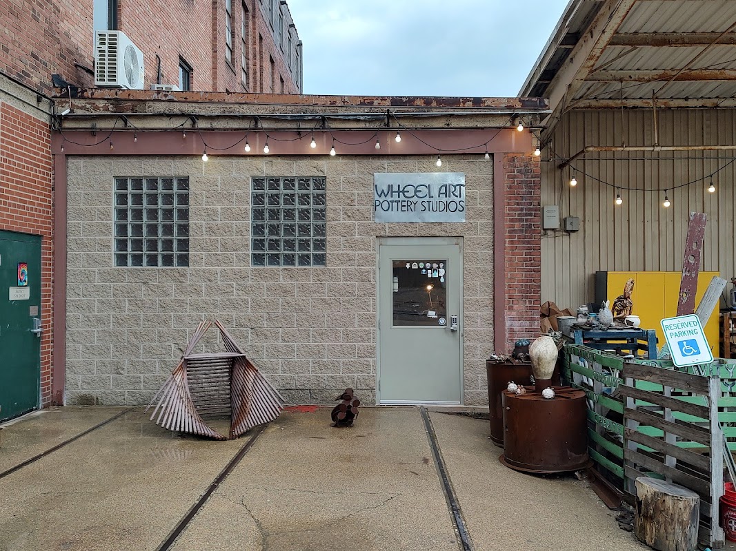 Wheel Art Pottery Studios - Photo 1