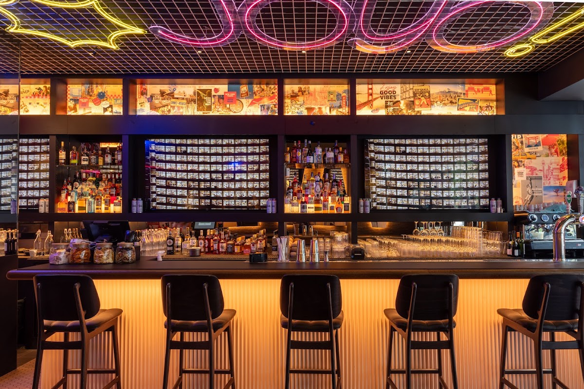 Jōyō - Azian Pub, vue extérieure