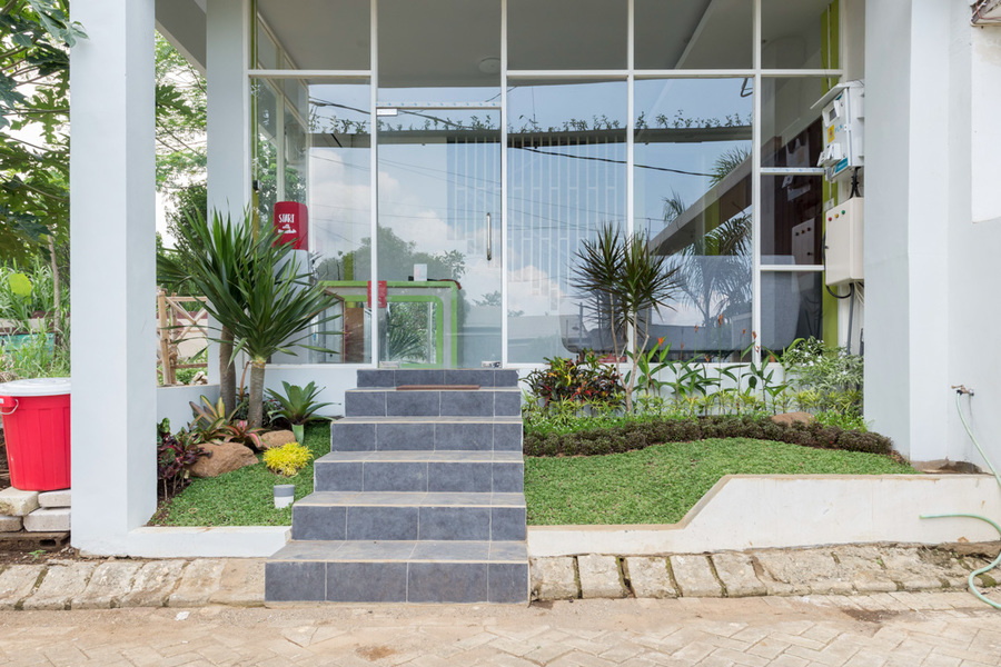 Noura Guest House syariah merjosari