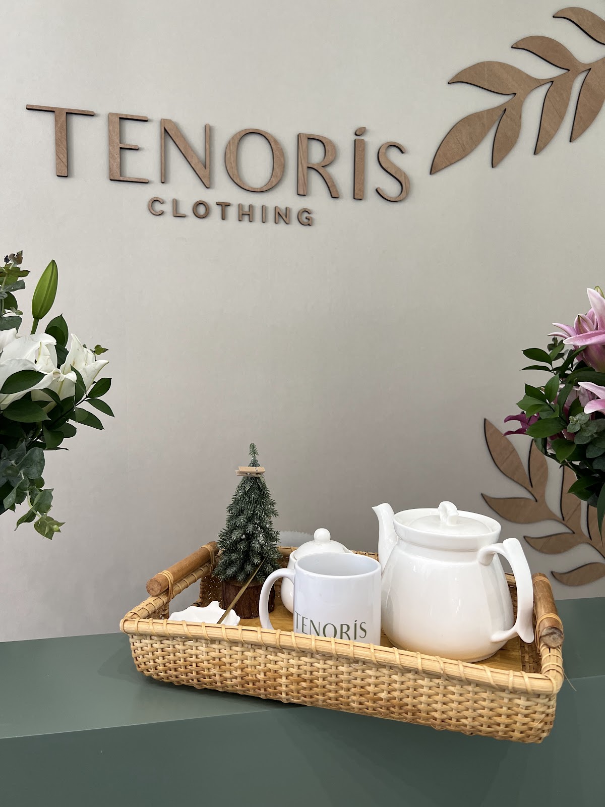 Tenoris Clothing - Imagen 2