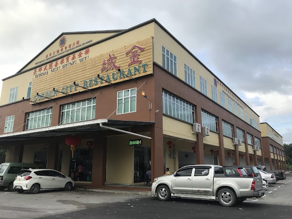 Golden City Restaurant (Main Road)