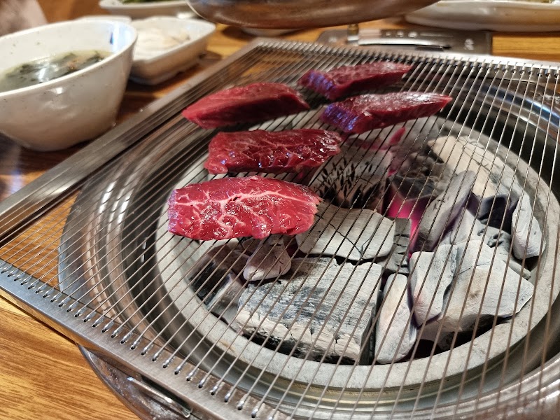 명산한우식육식당 사진 8