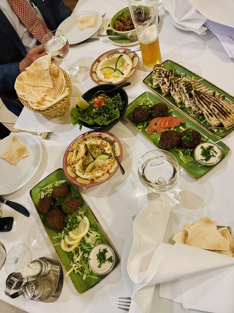 Du Liban-Libanon Restaurant photo 4