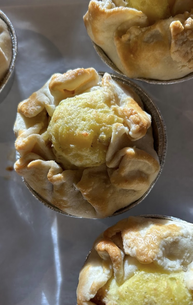 HI Pie Bakery + Cafe photo 2