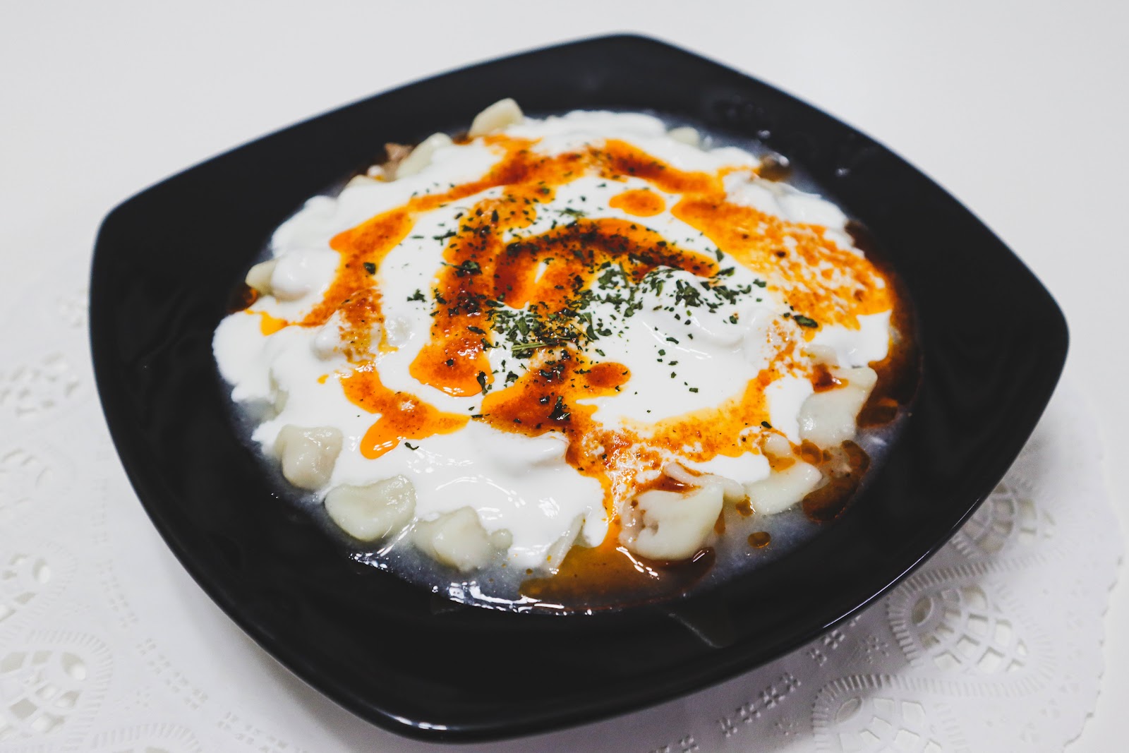 Roka Meze , Mantı ve Ev Yemekleri mekanı