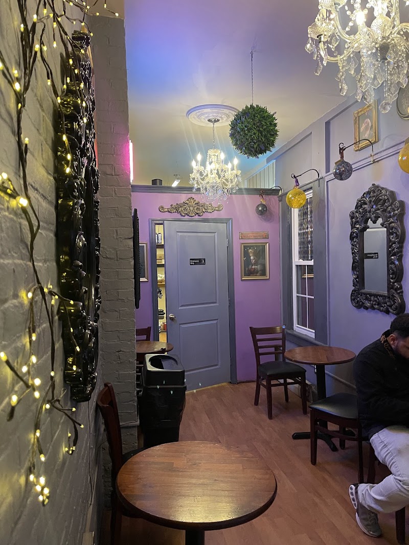 Curiosities Coffee and Ice House photo 4